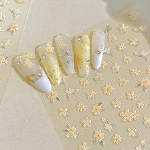 Autocollants pour Ongles en Relief 3D Fleur Jaune Motif Floral Cœur Étoile Décalcomanies de Manucure DIY pour Femmes