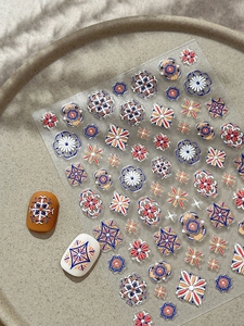 Adesivi per nail art in rilievo bohémien con motivi geometrici e floreali retrò