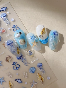 Stickers à ongles 3D avec méduses et coquillages pour manucure sur le thème mer