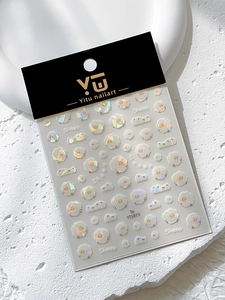 Détails des autocollants à ongles mouton holographiques avec une texture irisée