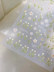 Détails des autocollants nail art Spring Journey avec motifs de tulipes et fleurs de cerisier
