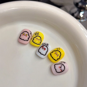Stickers nail art mignons fantôme et cœur en couleurs jaune, rose et blanc