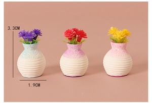 Detailed macro view of three miniature vases showing 3.3cm height and spiral texture details