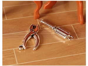 Miniature silver alloy plier and screwdriver tools for dollhouse DIY decoration