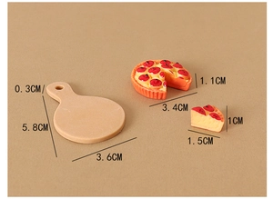 Miniature dollhouse resin fruit pie and cutting board set with detailed size measurements