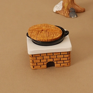 Miniature traditional dollhouse kitchen stove with pot and wooden lid model set