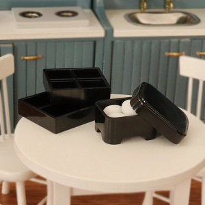 Miniatur-Puppenhaus-Essensbox-Set in Schwarz für 1:12 Dioramen auf kleinem Tisch