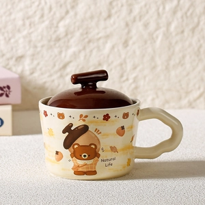 Minimalist ceramic bear mug with lid and wavy handle for home office use in beige
