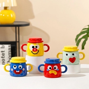 Cute cartoon ceramic mugs with dual handles and lids in four bright colors for kids