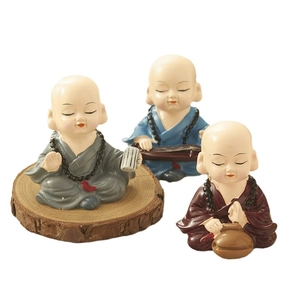 Three-piece set of Zen Kung Fu monk resin figurines for home and car dashboard decoration