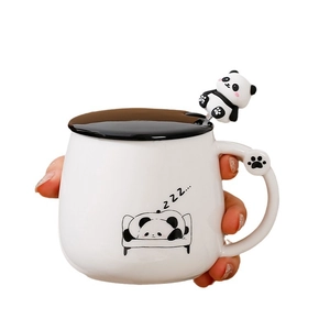 Tazza in ceramica a forma di panda con coperchio e cucchiaio con statuina 3D