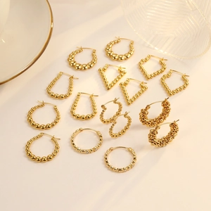Collezione di orecchini a cerchio geometrici in acciaio inossidabile placcato oro 18K