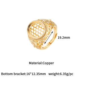 Detailed size and weight specs for hollow copper ring blank with honeycomb pattern