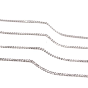 Flat O-link stainless steel chain for DIY jewelry making with polished silver finish