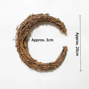 20cm moon-shaped Smilax glabra vine wreath for DIY Christmas floral wall decorations