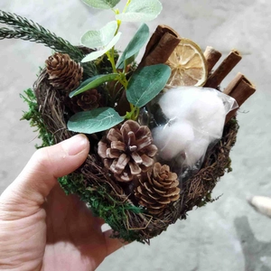 Handmade Moss Rattan Flower Pot Heart Shaped Round Succulent Planter Natural Forest Style Garden Decor For Outdoor Indoor Layout
