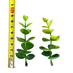 Artificial eucalyptus leaves 10cm green plastic plant branches for home decoration set of 2