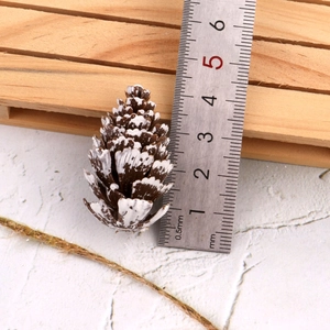 Artificial pine cone with white snow coating for Christmas decor, 4.5cm height