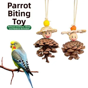 Jouet à mâcher pour perroquet avec pommes de pin naturelles et perles en bois colorées