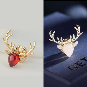 Vintage Elk Antler Brooch Copper 14K Gold Plated Rhinestone Inlaid Anti-Glare Safety Pin Elegant Lapel Pin For Women Jewelry