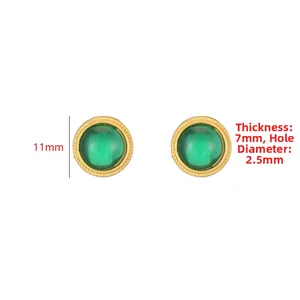 Detailansicht von 11mm Goldperle mit grünem Harz und Seilstruktur für Schmuckherstellung