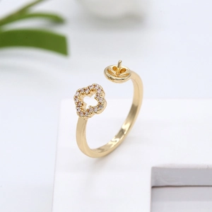 14K gold-plated adjustable daisy ring setting with zircon clover and pearl mounting base