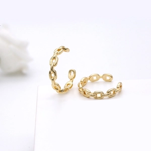 Minimalist gold chain style open ring for women featuring polished link design