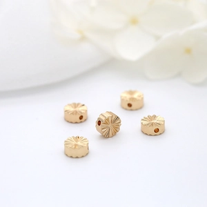 Flat round 14K gold plated copper spacer beads with sunburst pattern for DIY jewelry