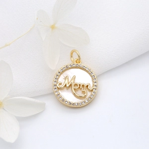 Elegante 14k gouden ronde hanger met parelmoer inleg, zirkonia en Mom-belettering