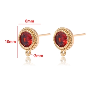 Détail de clous d'oreilles gemme rouge 8mm avec hauteur 10mm et anneau pour bijoux DIY