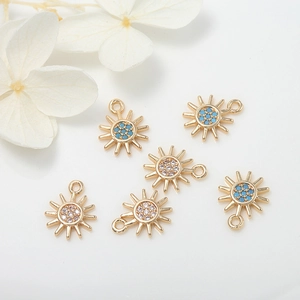 Pendentifs soleil plaqués or 14K avec zircons bleus pour la création de bijoux DIY