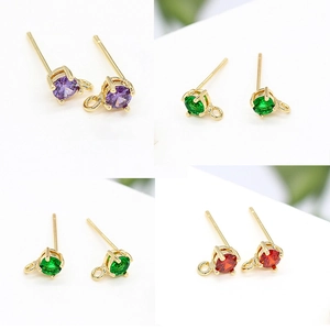 Orecchini a Bottone in Rame con Micro Pave Zirconia e Perno in Argento Sterling 925 Placcato Oro Accessorio DIY Donna