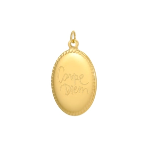 Detail of a gold oval pendant with Carpe Diem engraving and rope-textured edges