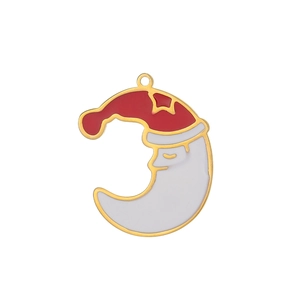 Detalle del colgante de Papá Noel en media luna con esmalte rojo y acabado en oro fino