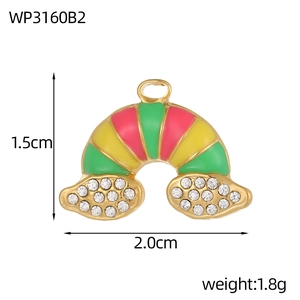 Ciondolo nuvola arcobaleno placcato oro 18K e smalto colorato, misura 2,0x1,5 cm