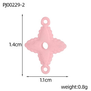 Pink star-shaped clover jewelry connector with size dimensions of 1.4cm by 1.1cm