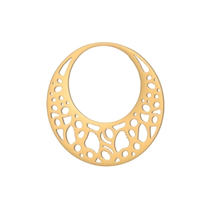 Détail macro d'un pendentif géométrique rond évidé en acier inoxydable doré brillant