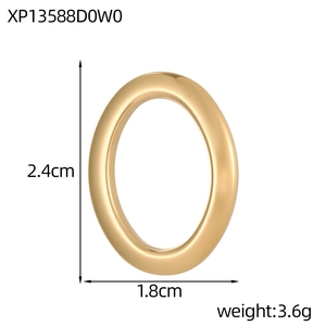 Polierter goldener ovaler Edelstahl Anhänger 2.4cm x 1.8cm für Schmuckherstellung