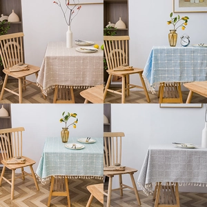 Minimalist rectangular cotton linen tablecloth with plaid pattern and decorative tassels