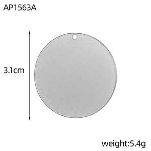 Polished stainless steel round pendant detail showing 3.1cm diameter and 5.4g weight