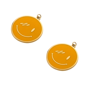 Minimalist golden metal round smiley face pendant with yellow drip oil finish for jewelry