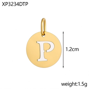 Detail of 14K gold plated letter P pendant with dimensions 1.2cm and 1.5g weight