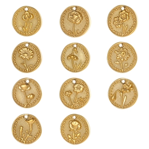 French Retro Stainless Steel December Birth Flower Pendant DIY Jewelry Accessory Embossed Floral Coin Charm For Women