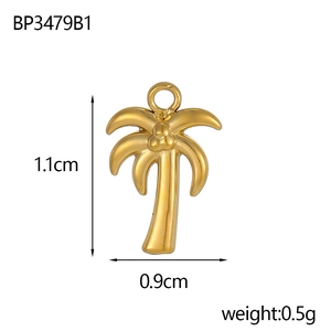 Macro du pendentif palmier doré dimensions 1,1cm par 0,9cm pour création de bijoux