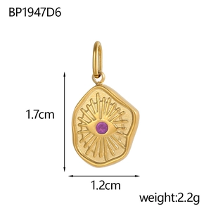 Macro view of evil eye sunburst pendant with dimensions 1.7cm by 1.2cm and weight 2.2g