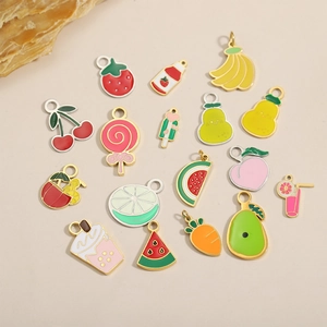 Ciondoli in Acciaio Inossidabile Smaltati Frutta Cibo Fragola Ciliegia Anguria Avocado Lecca Lecca Bubble Tea Per Accessori per la Creazione di Gioielli Fai-da-te