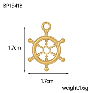 Detailansicht des 1,7 cm goldenen Edelstahl-Steuerrad-Anhängers mit Größen- und Gewichtsangaben