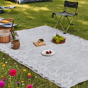 Polyester Outdoor Picnic Mat Elegant Tulip Jacquard Camping Blanket With Lace Trim Portable Waterproof Lawn Mat For Travel Beach