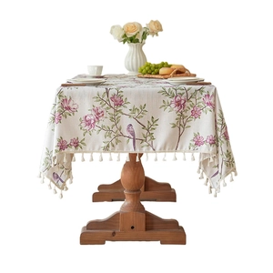 Blumen- und Vogeldruck-Leinen-Tischdecke mit dekorativen Fransenquasten für Esstische
