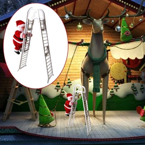Père Noël électrique grimpant sur une échelle argentée pour la décoration de Noël de maison